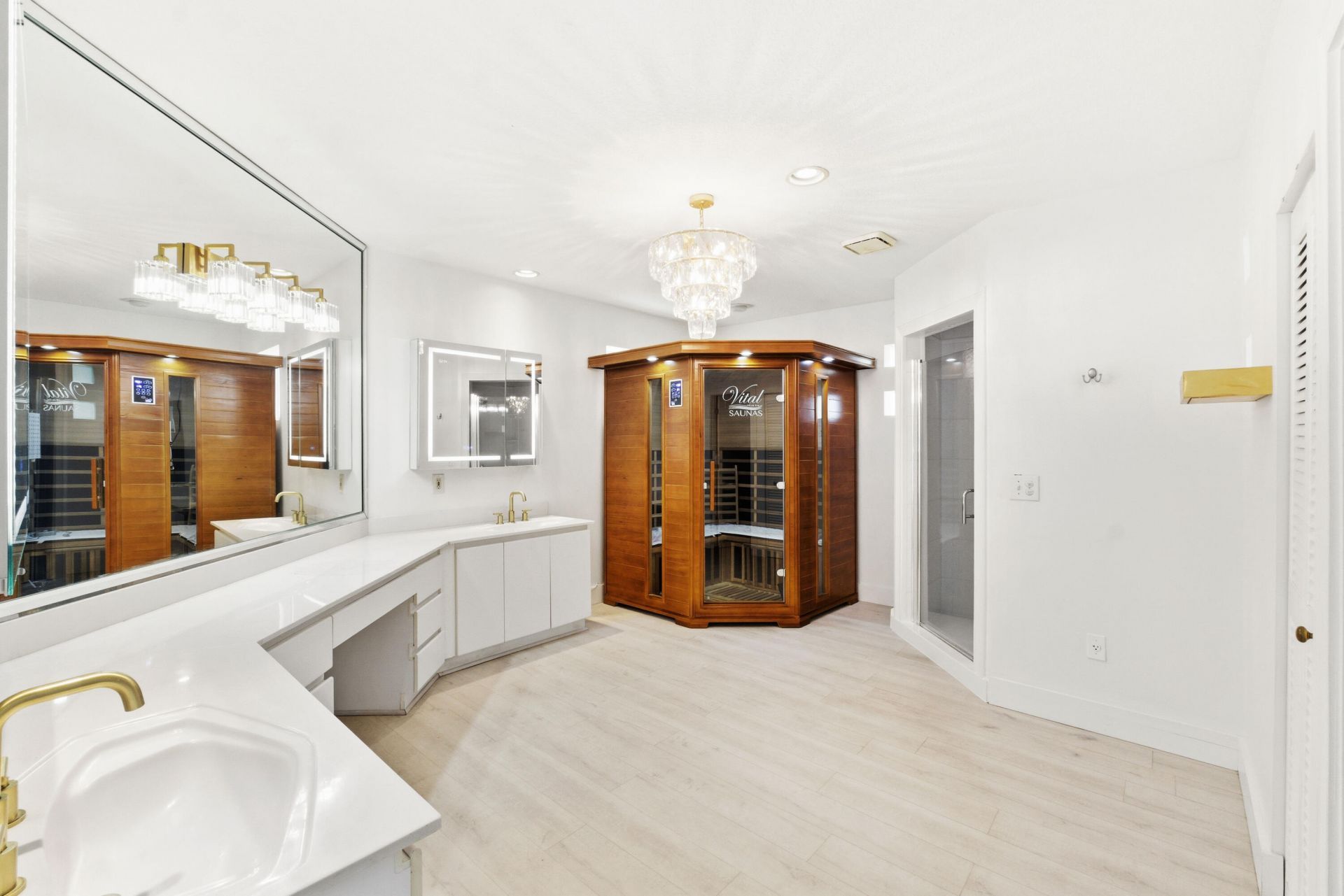 5900 Bayview Drive, Fort Lauderdale, FL 33308 Photo