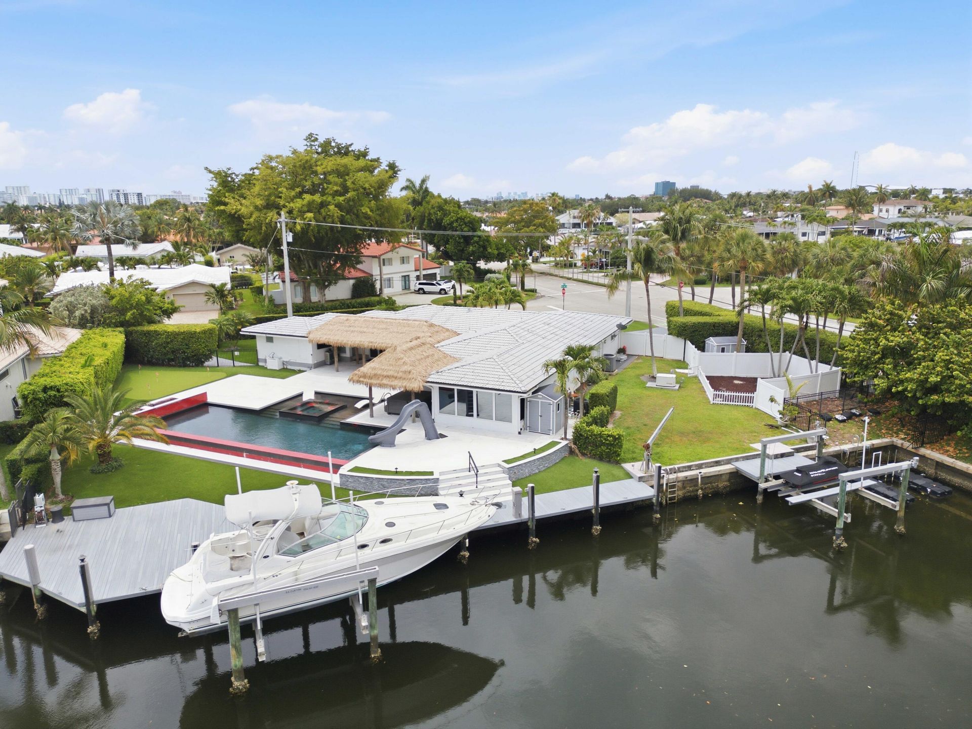 5900 Bayview Drive, Fort Lauderdale, FL 33308 Photo