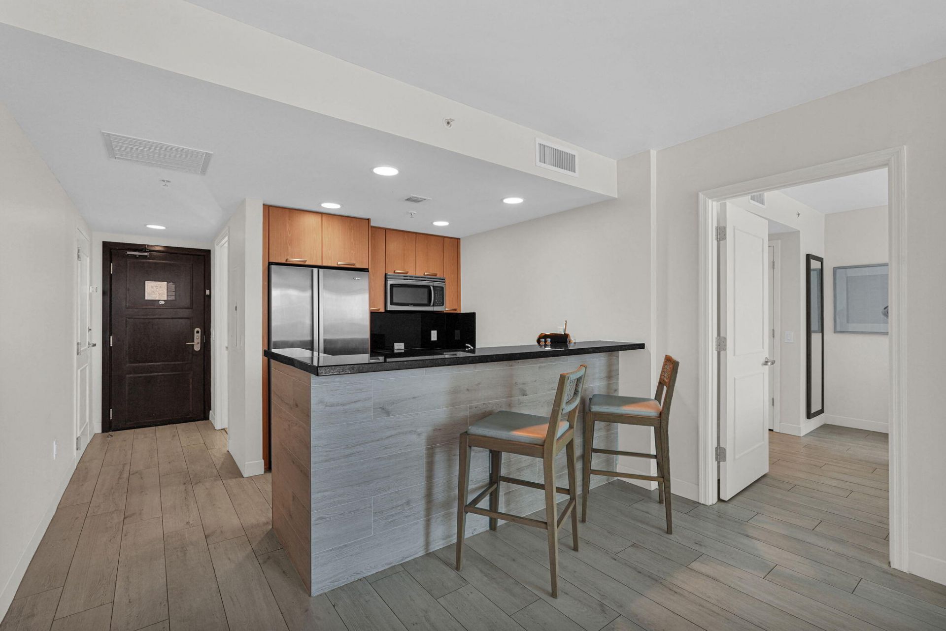 505 N Fort Lauderdale Beach Boulevard, Unit 713, Fort Lauderdale, FL 33304 Photo