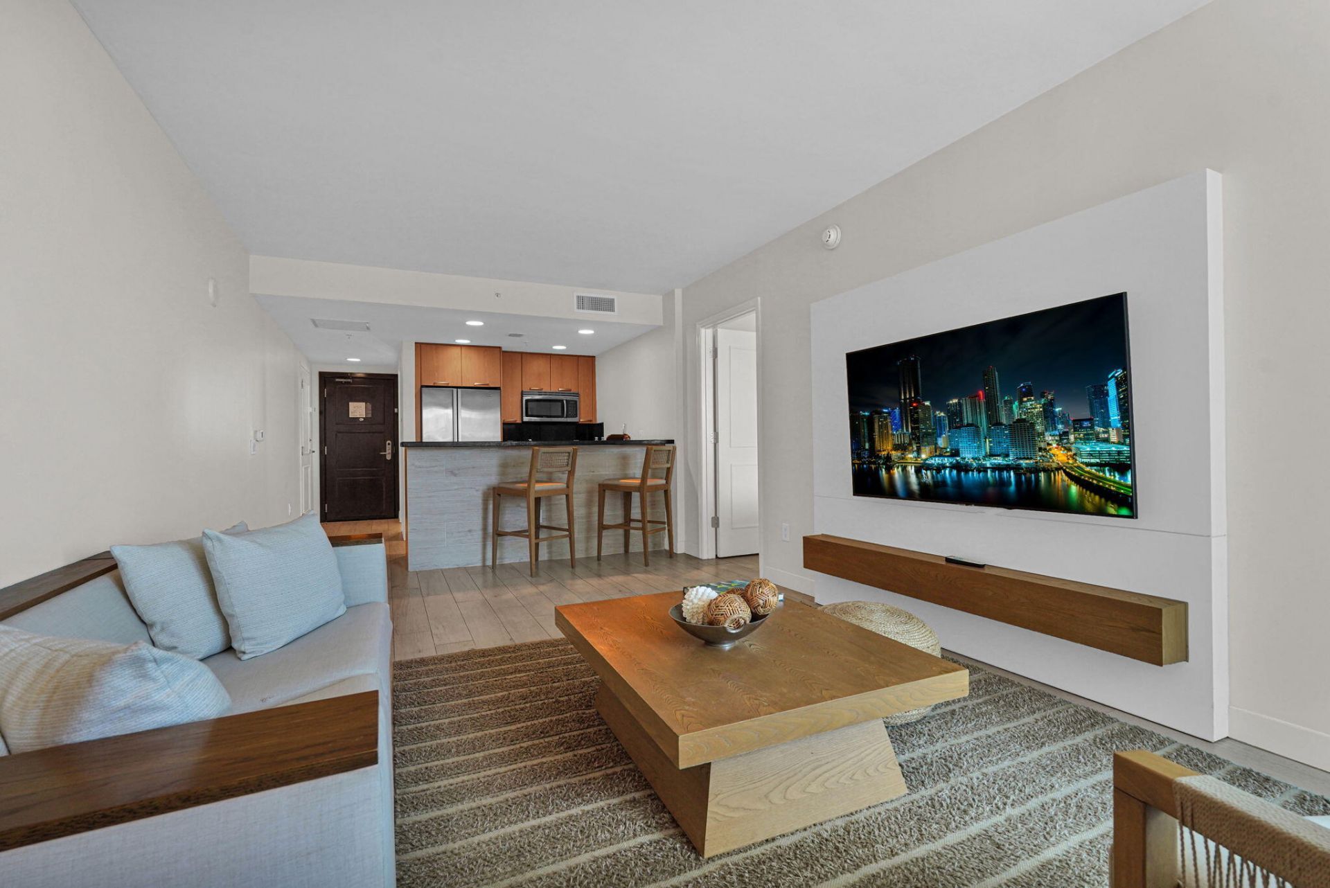 505 N Fort Lauderdale Beach Boulevard, Unit 713, Fort Lauderdale, FL 33304 Photo