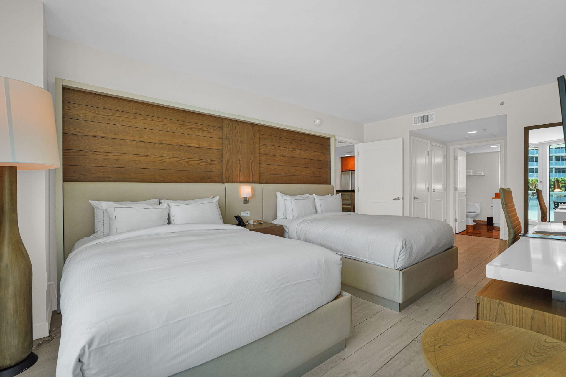 505 N Fort Lauderdale Beach Boulevard, Unit 713, Fort Lauderdale, FL 33304 Photo