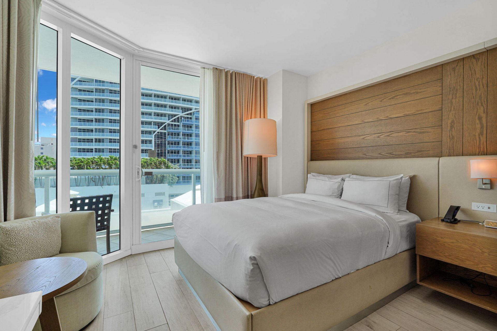 505 N Fort Lauderdale Beach Boulevard, Unit 713, Fort Lauderdale, FL 33304 Photo