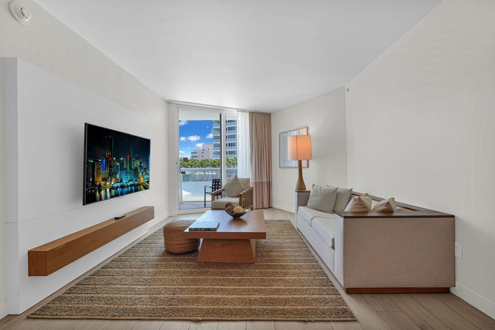 505 N Fort Lauderdale Beach Boulevard, Unit 713, Fort Lauderdale, FL 33304 Photo