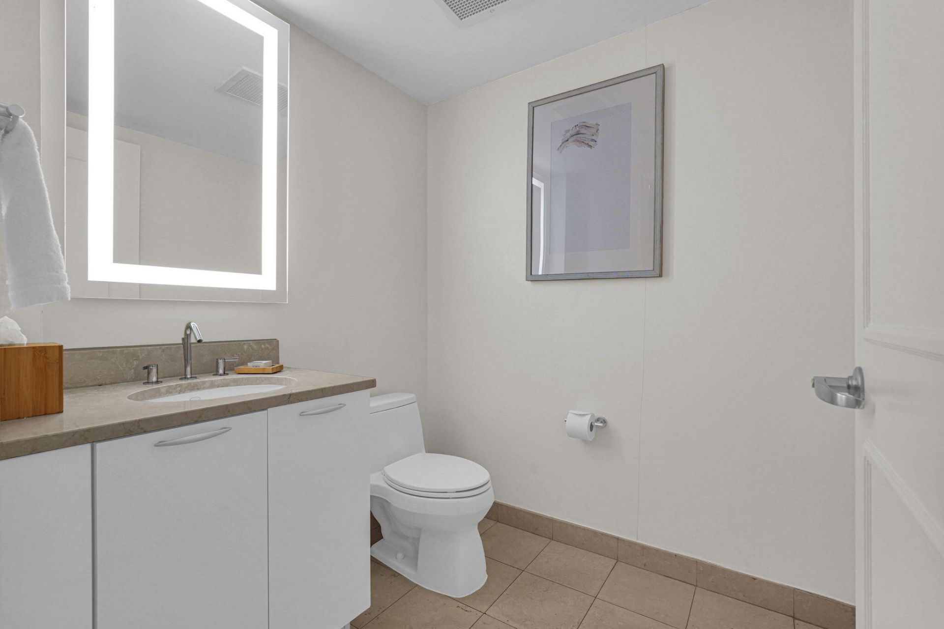 505 N Fort Lauderdale Beach Boulevard, Unit 713, Fort Lauderdale, FL 33304 Photo