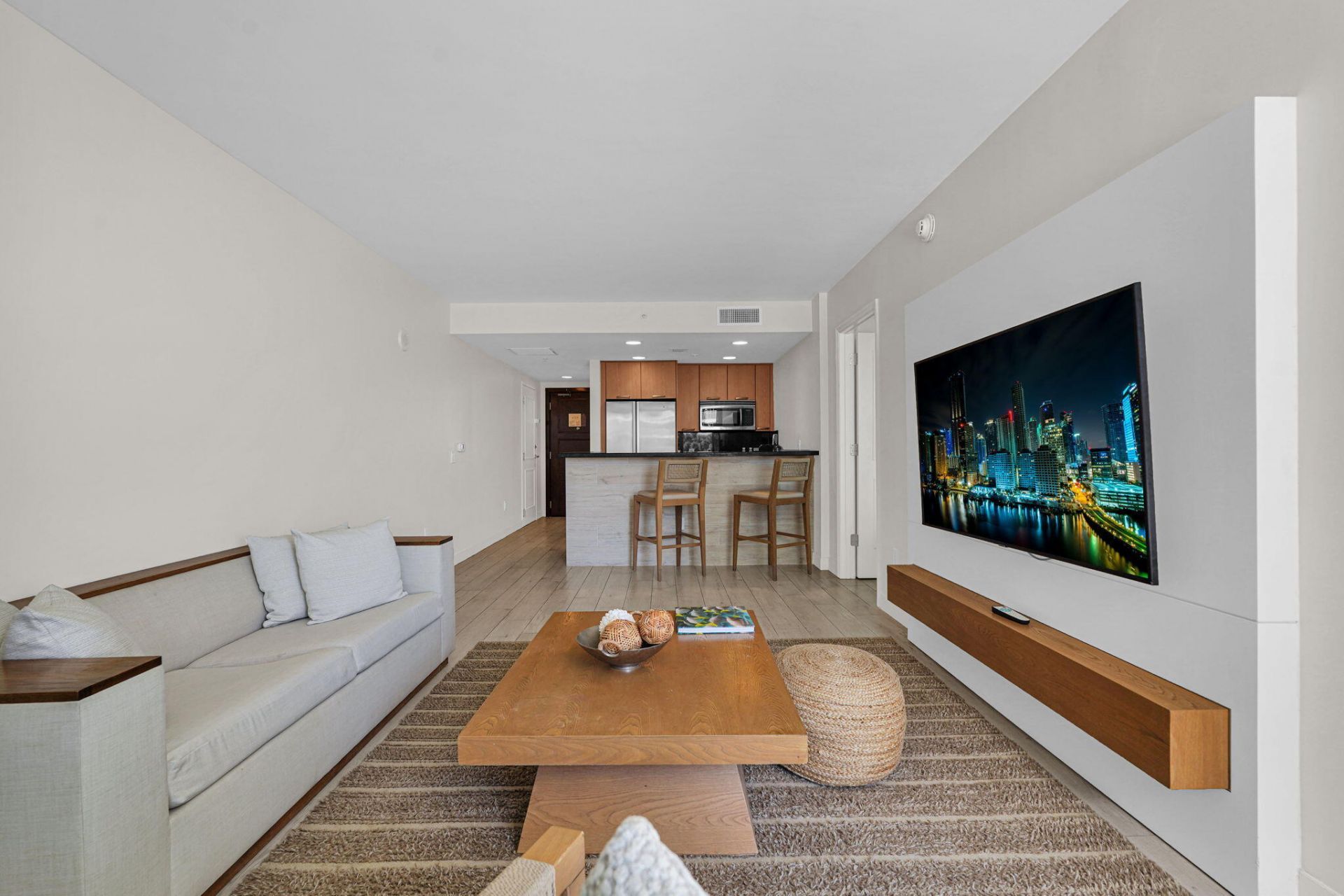 505 N Fort Lauderdale Beach Boulevard, Unit 713, Fort Lauderdale, FL 33304 Photo