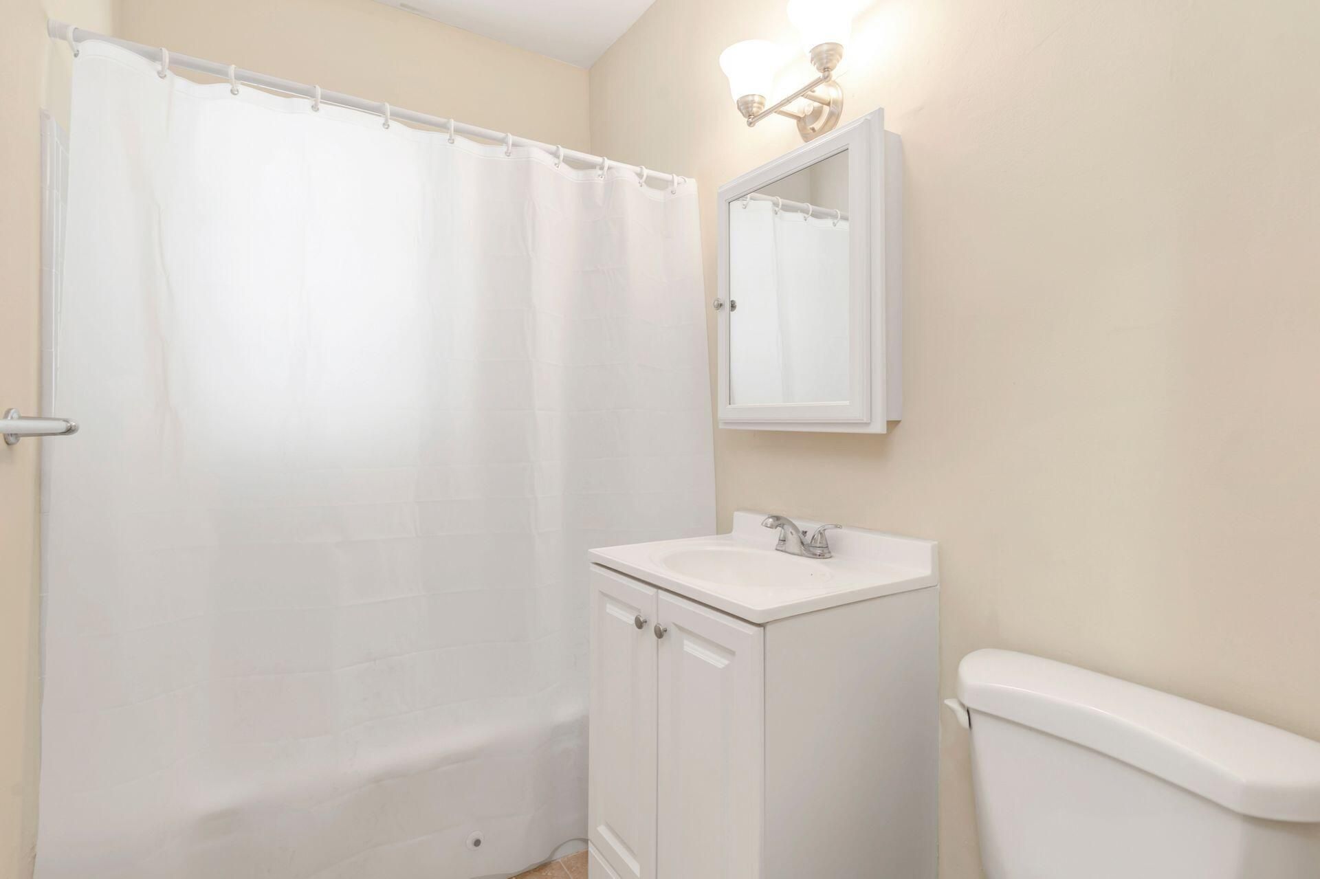 230 Conniston Road, West Palm Beach, FL 33405 Photo
