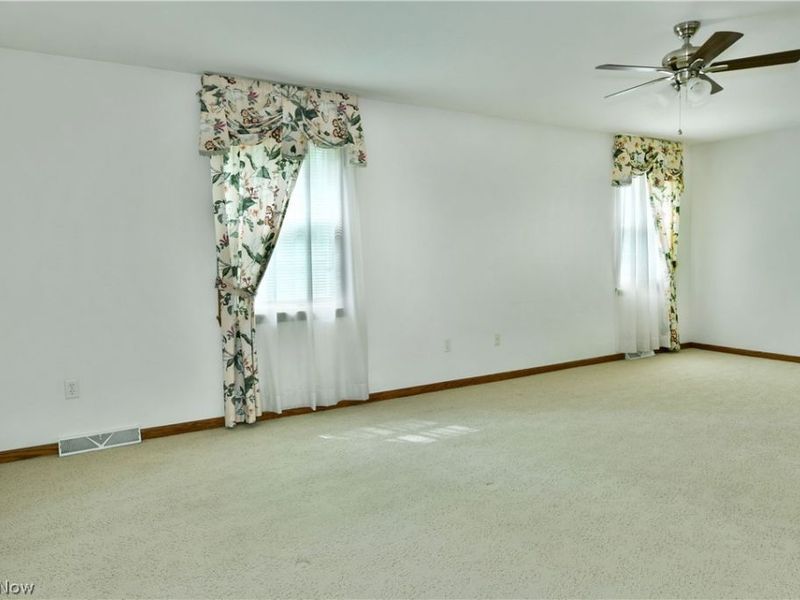 23 Eagle Pointe, Cortland, OH 44410 Photo 32