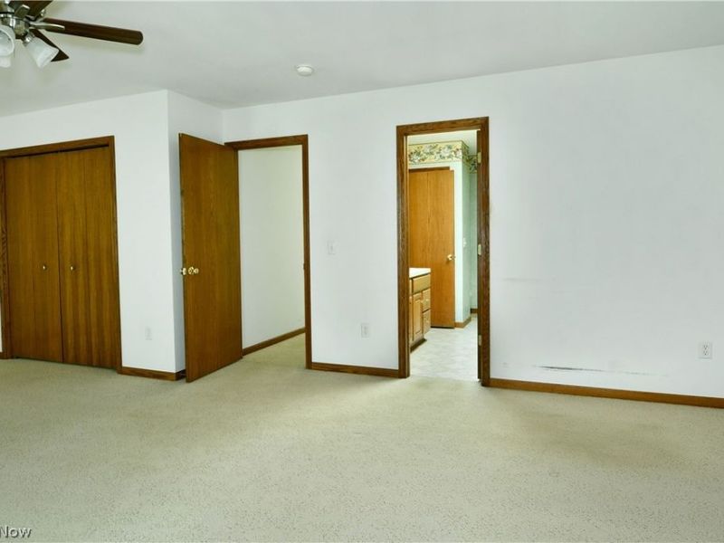 23 Eagle Pointe, Cortland, OH 44410 Photo 34
