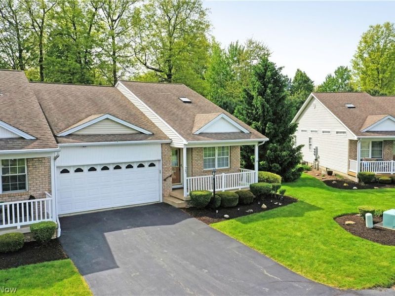 23 Eagle Pointe, Cortland, OH 44410 Photo 4