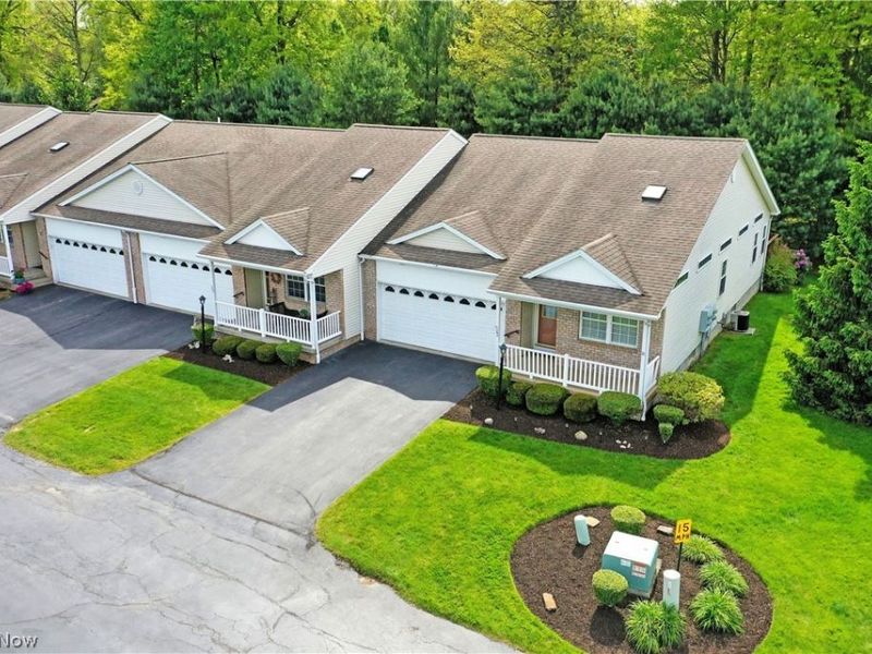 23 Eagle Pointe, Cortland, OH 44410 Photo 6