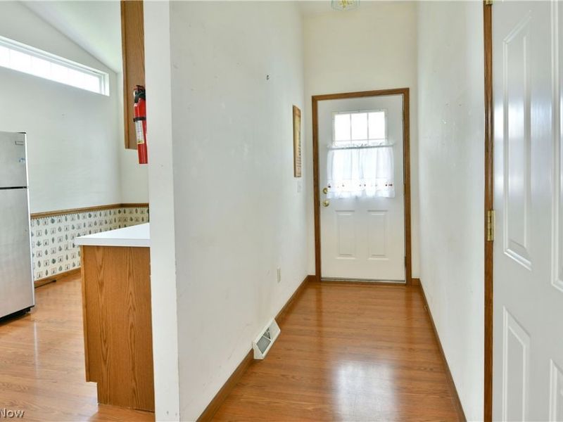 23 Eagle Pointe, Cortland, OH 44410 Photo 7