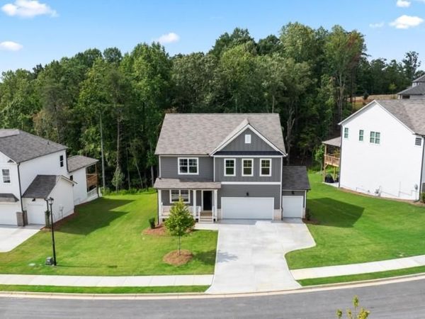 4035 Peregrine Way , Gainesville, GA 30506