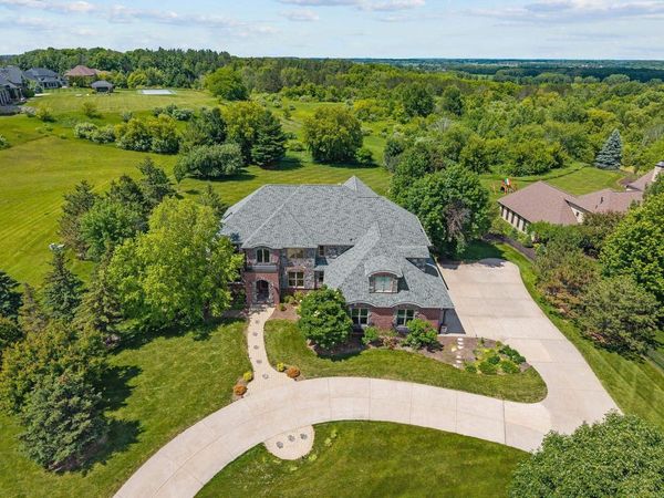 2730 E APPLE HILL BOULEVARD, Appleton, WI 54913