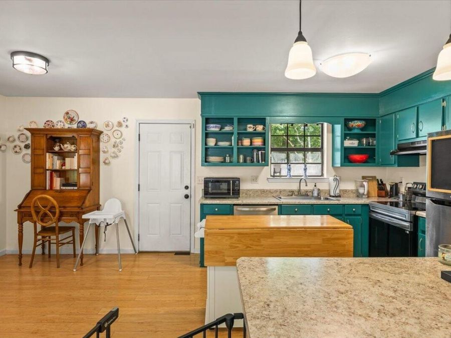 Property Image 8