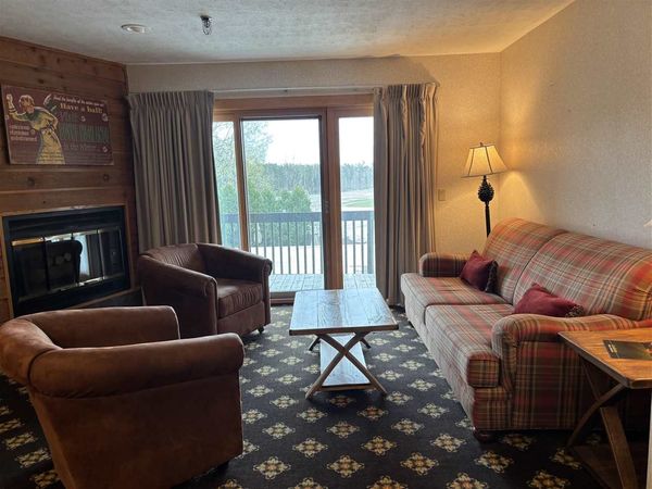 5620 Highlands Drive, Unit 511, Harbor Springs, MI 49740