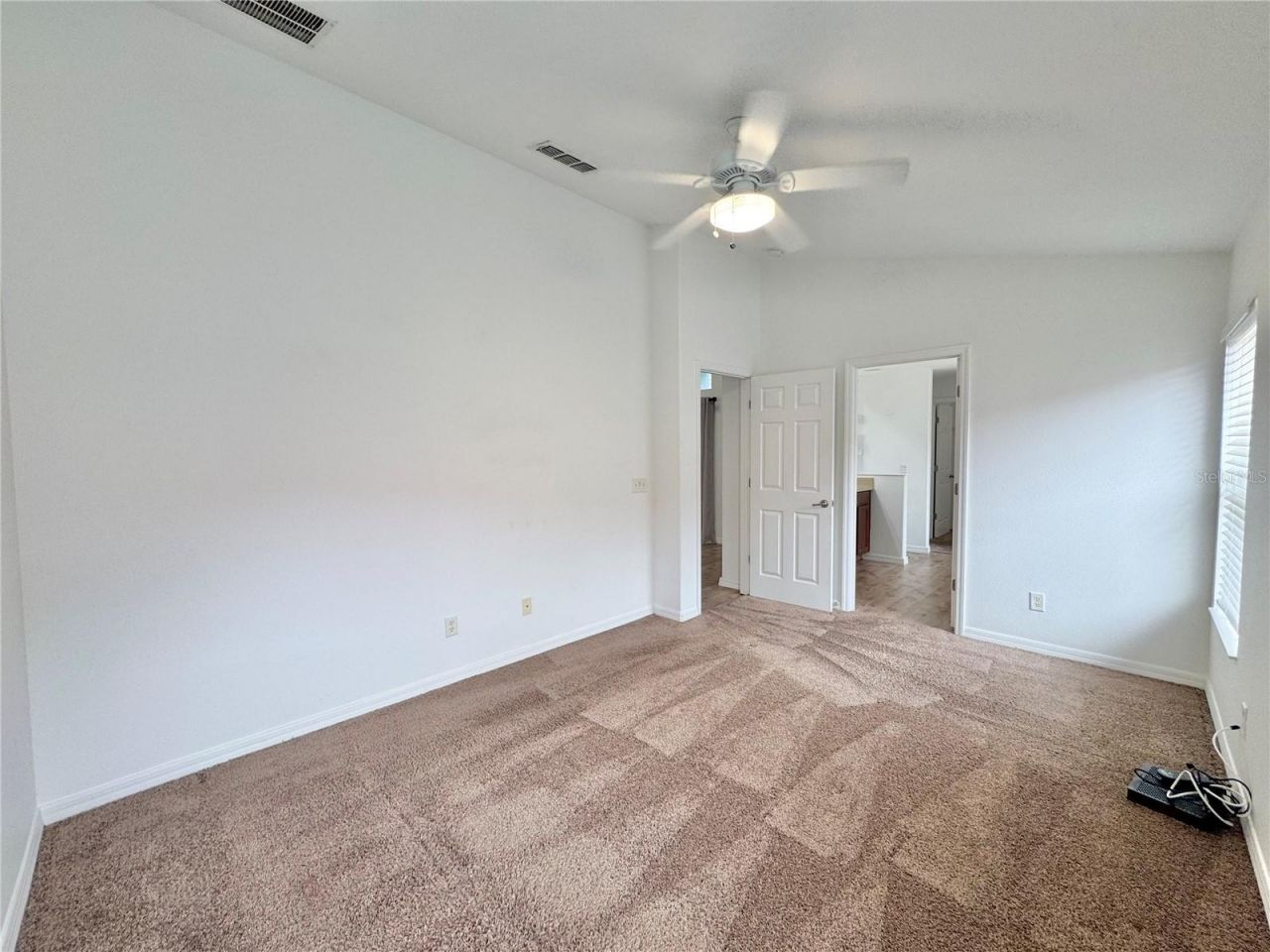 502 Viola Drive, Davenport, FL 33837 Photo