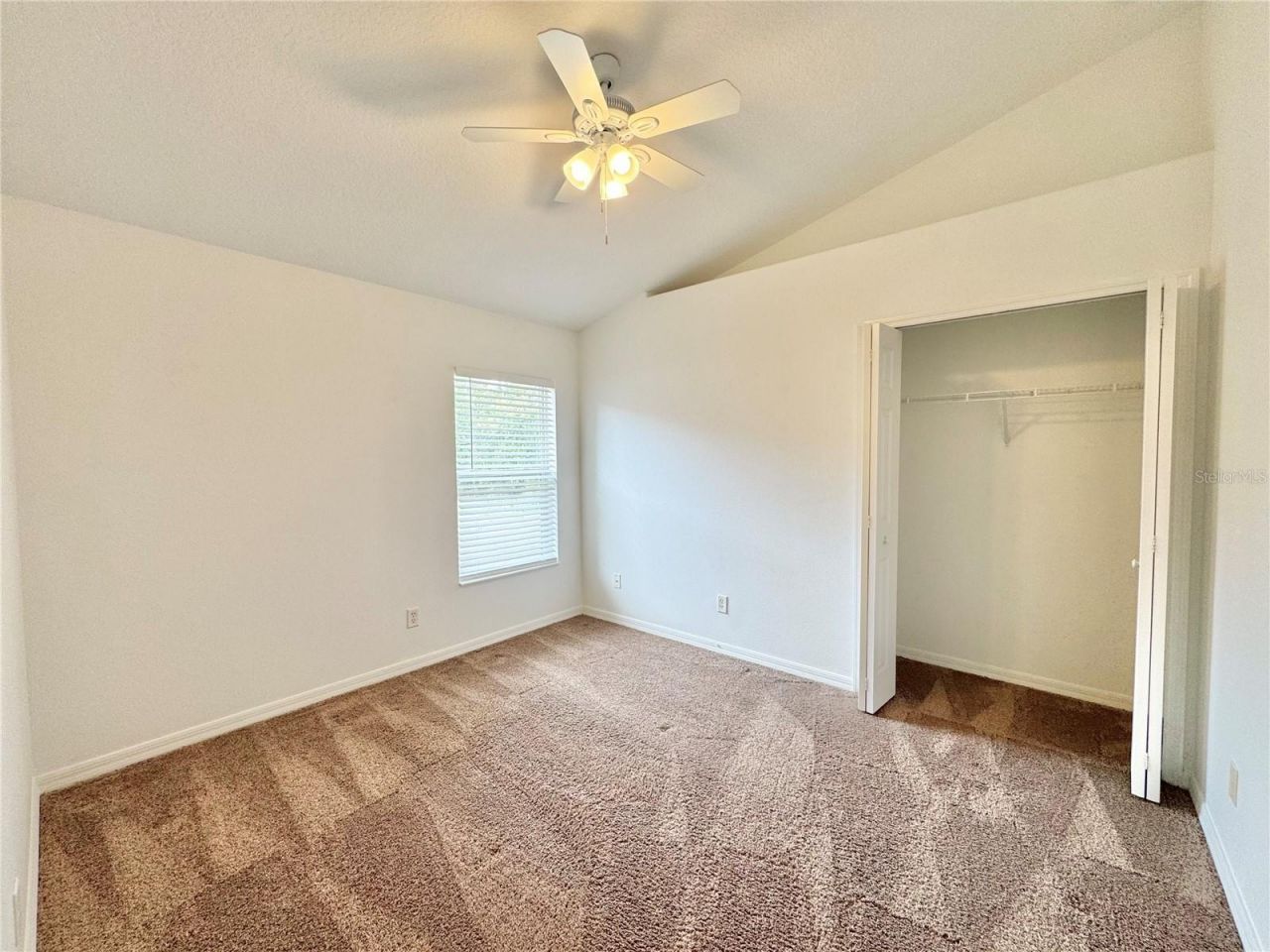502 Viola Drive, Davenport, FL 33837 Photo