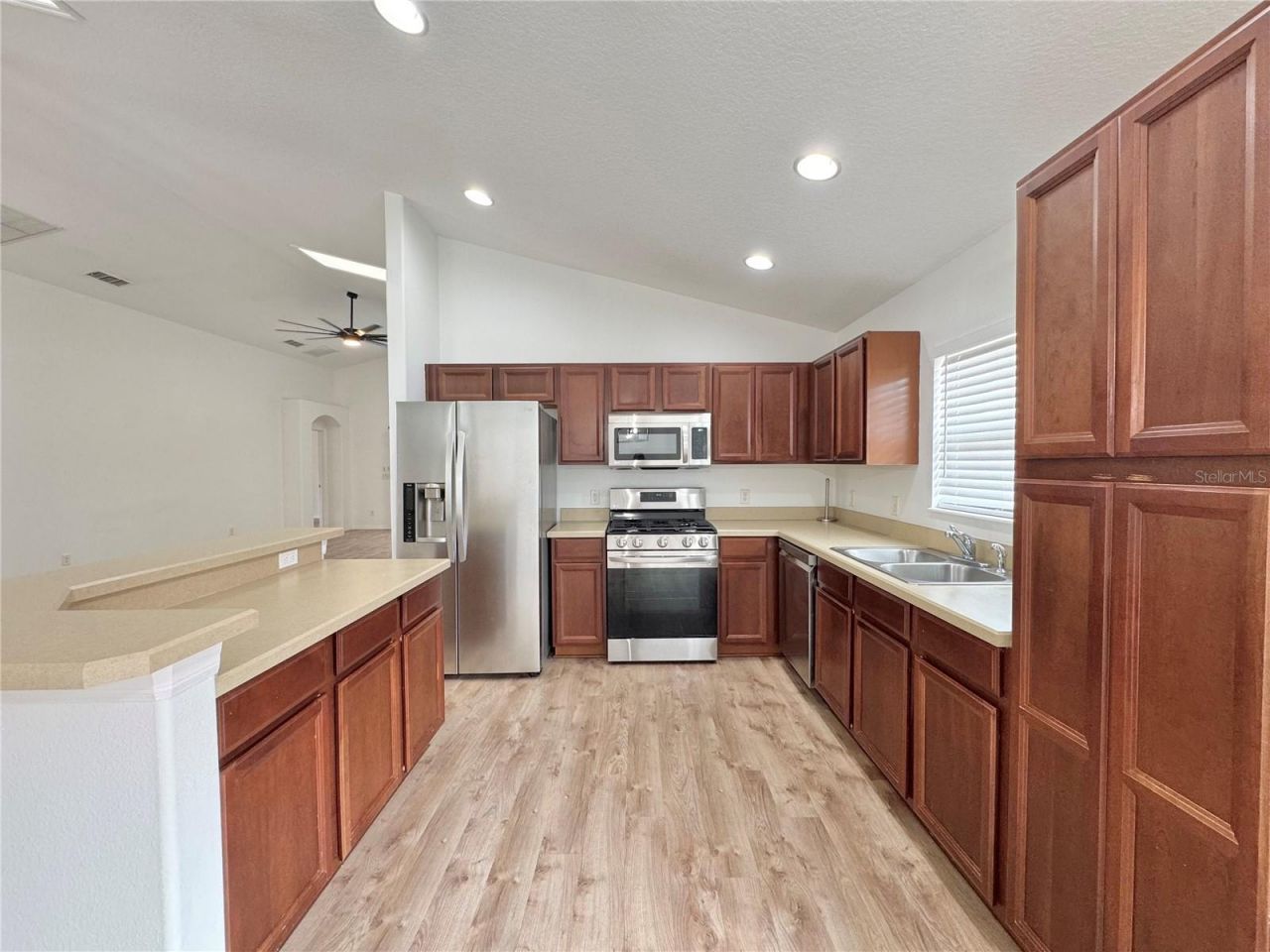 502 Viola Drive, Davenport, FL 33837 Photo