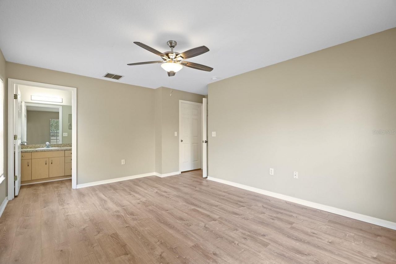 2106 Pleasant View Avenue, Ruskin, FL 33570 Photo