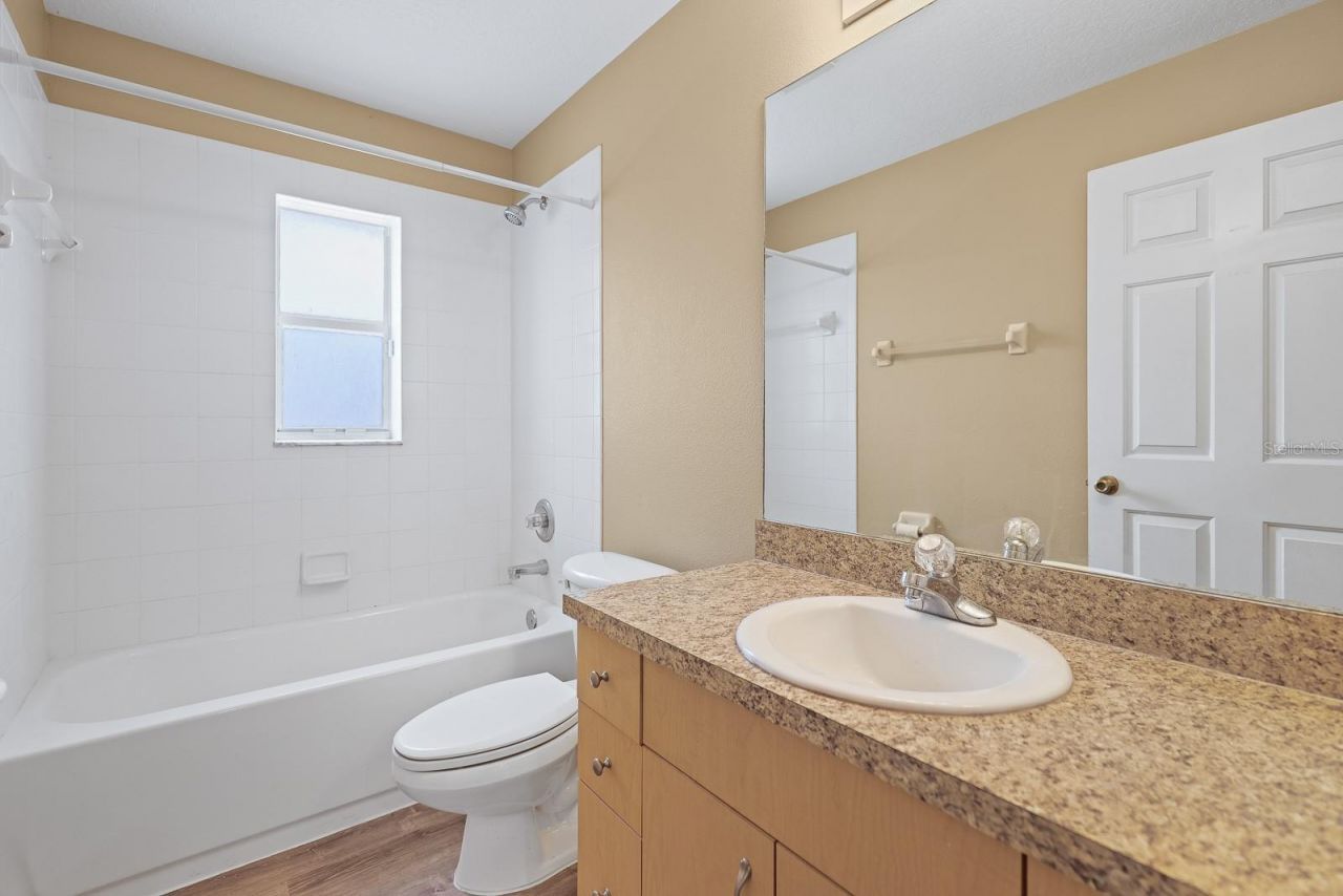 2106 Pleasant View Avenue, Ruskin, FL 33570 Photo
