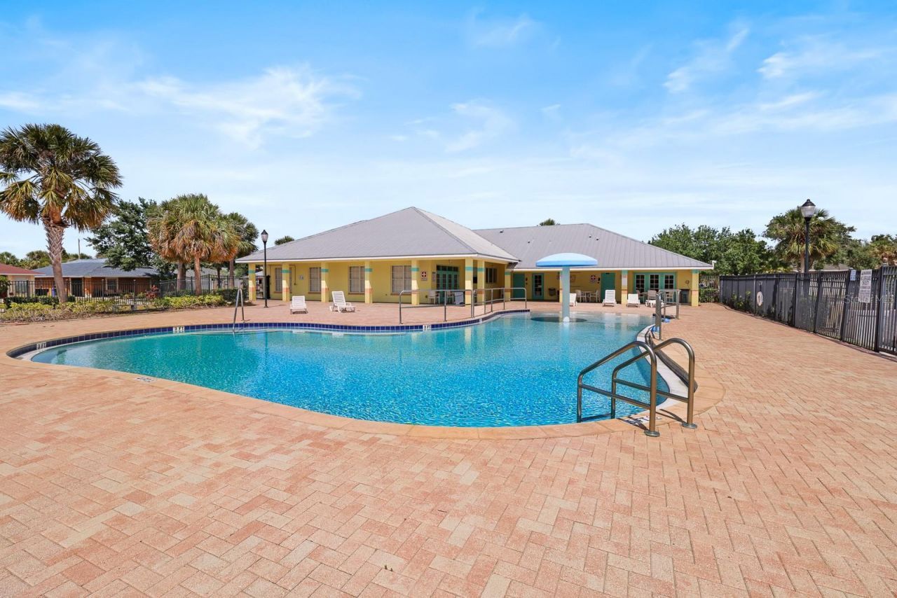 2106 Pleasant View Avenue, Ruskin, FL 33570 Photo