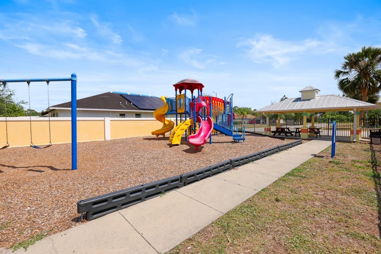 2106 Pleasant View Avenue, Ruskin, FL 33570 Photo