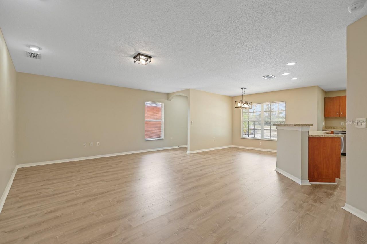2106 Pleasant View Avenue, Ruskin, FL 33570 Photo