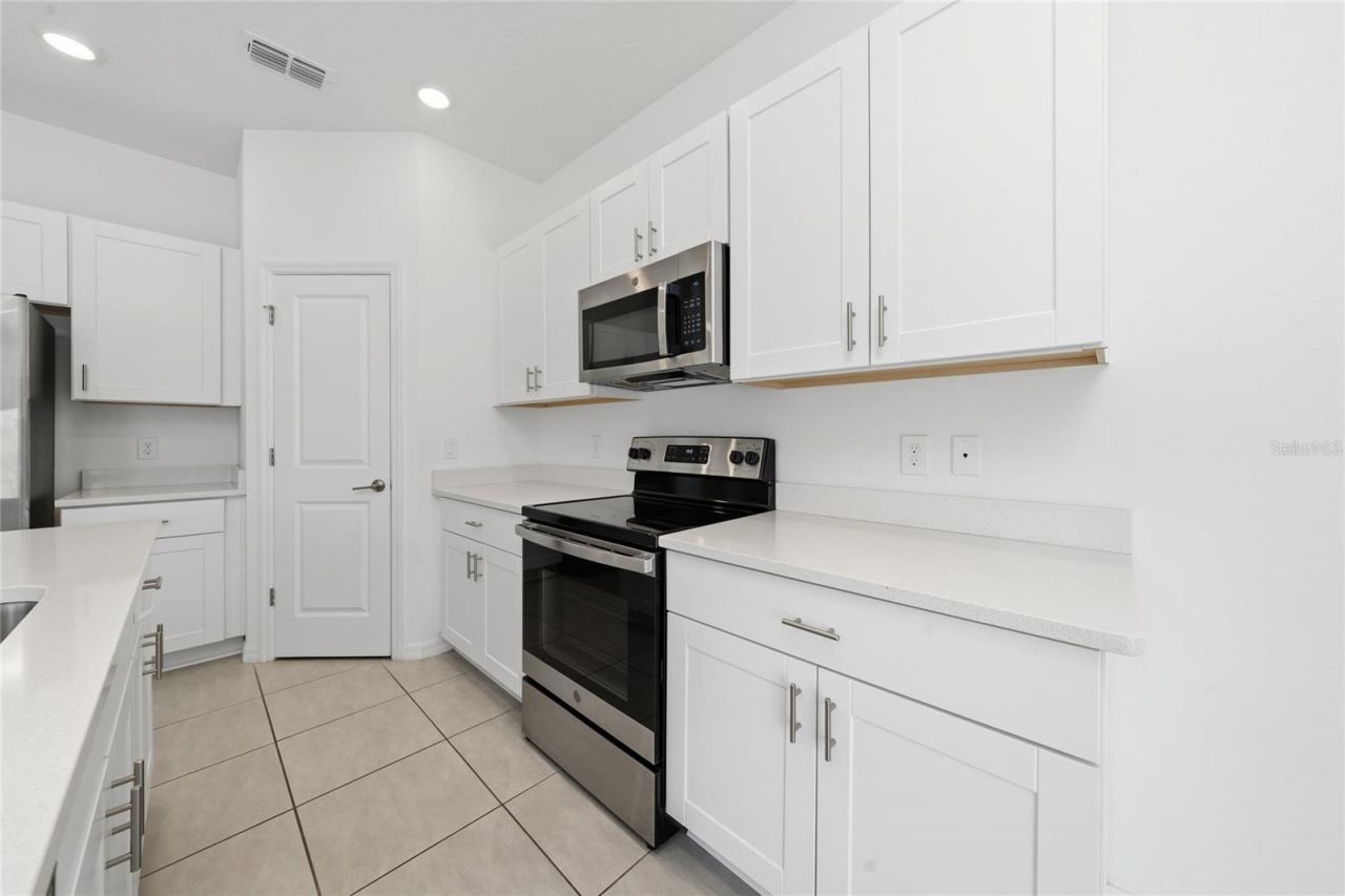 4810 Spangle Drive , Saint Cloud, FL 34769 Photo