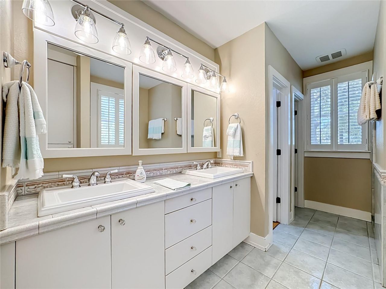 3621 1st Avenue W, Bradenton, FL 34205 Photo