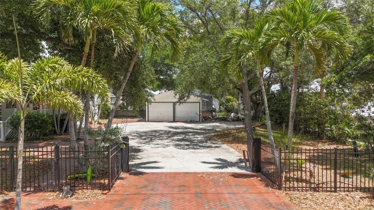 3621 1st Avenue W, Bradenton, FL 34205 Photo