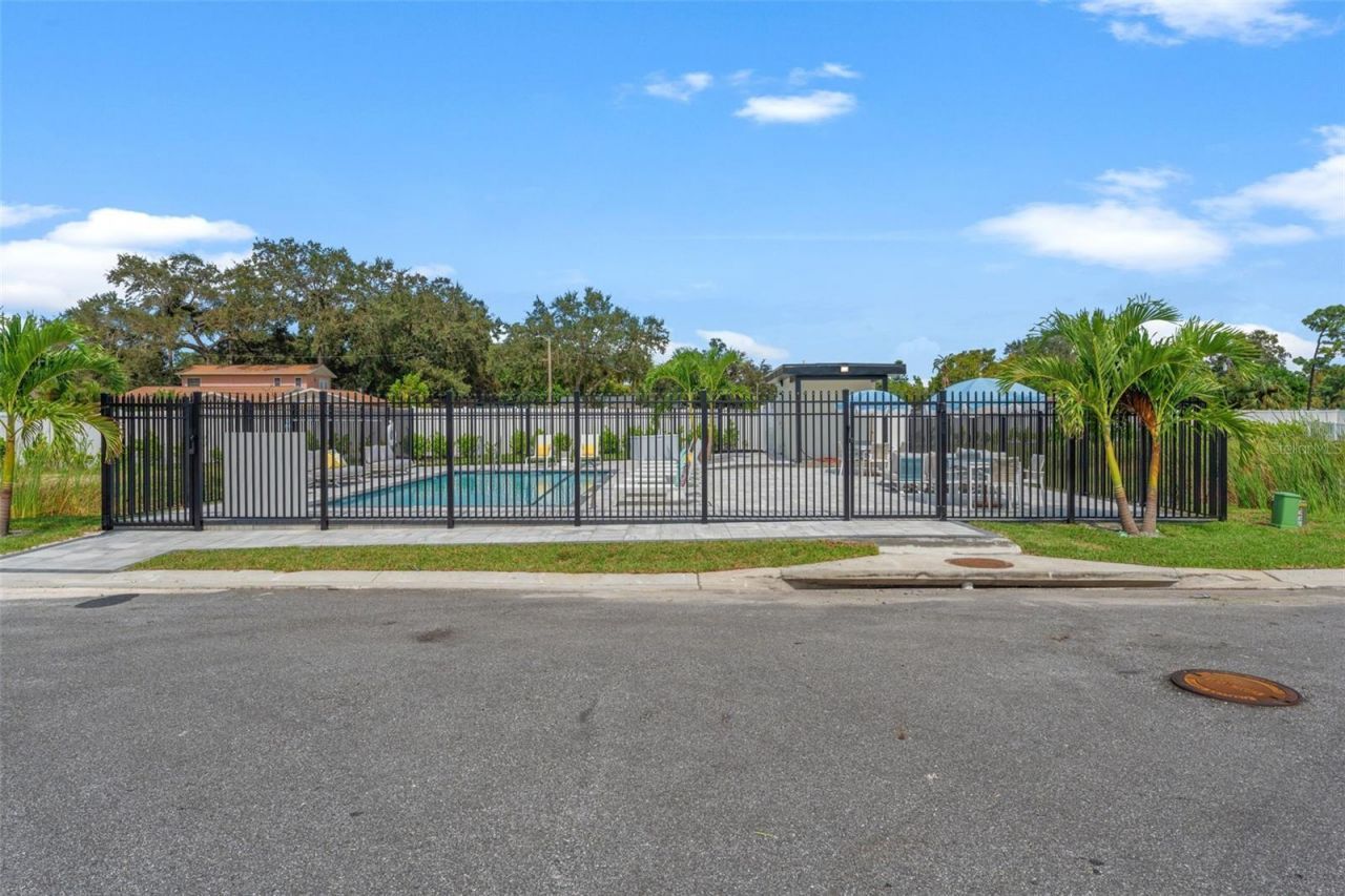 6222 64th Way N, Pinellas Park, FL 33781 Photo
