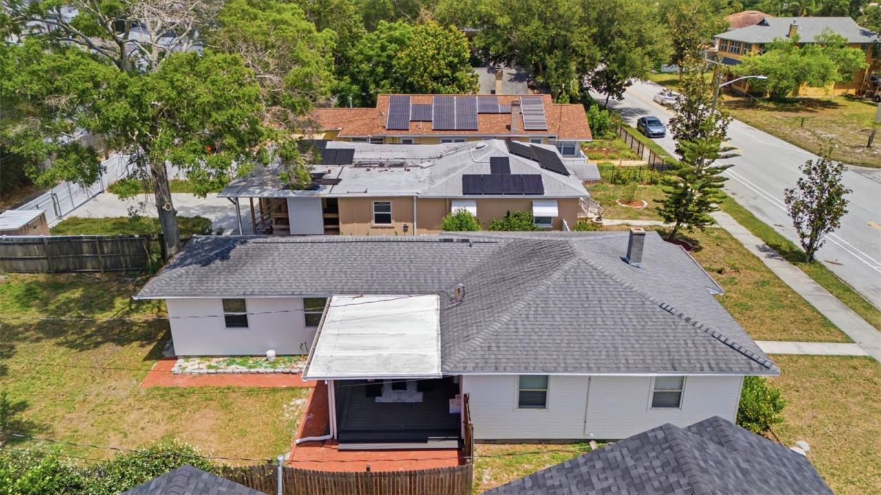 1337 34th Avenue N, Saint Petersburg, FL 33704 Photo