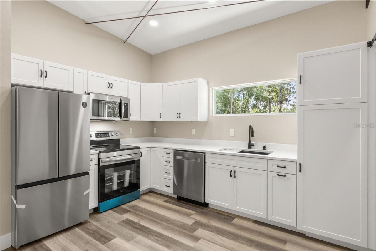 10408 W Larchwood Street , Homosassa, FL 34448 Photo