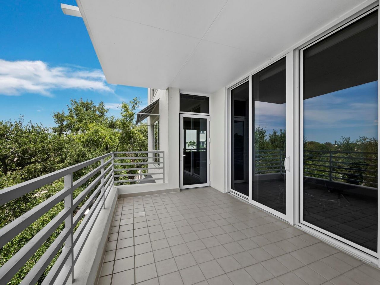 2410 Harbourside Drive, Unit 131, Longboat Key, FL 34228 Photo