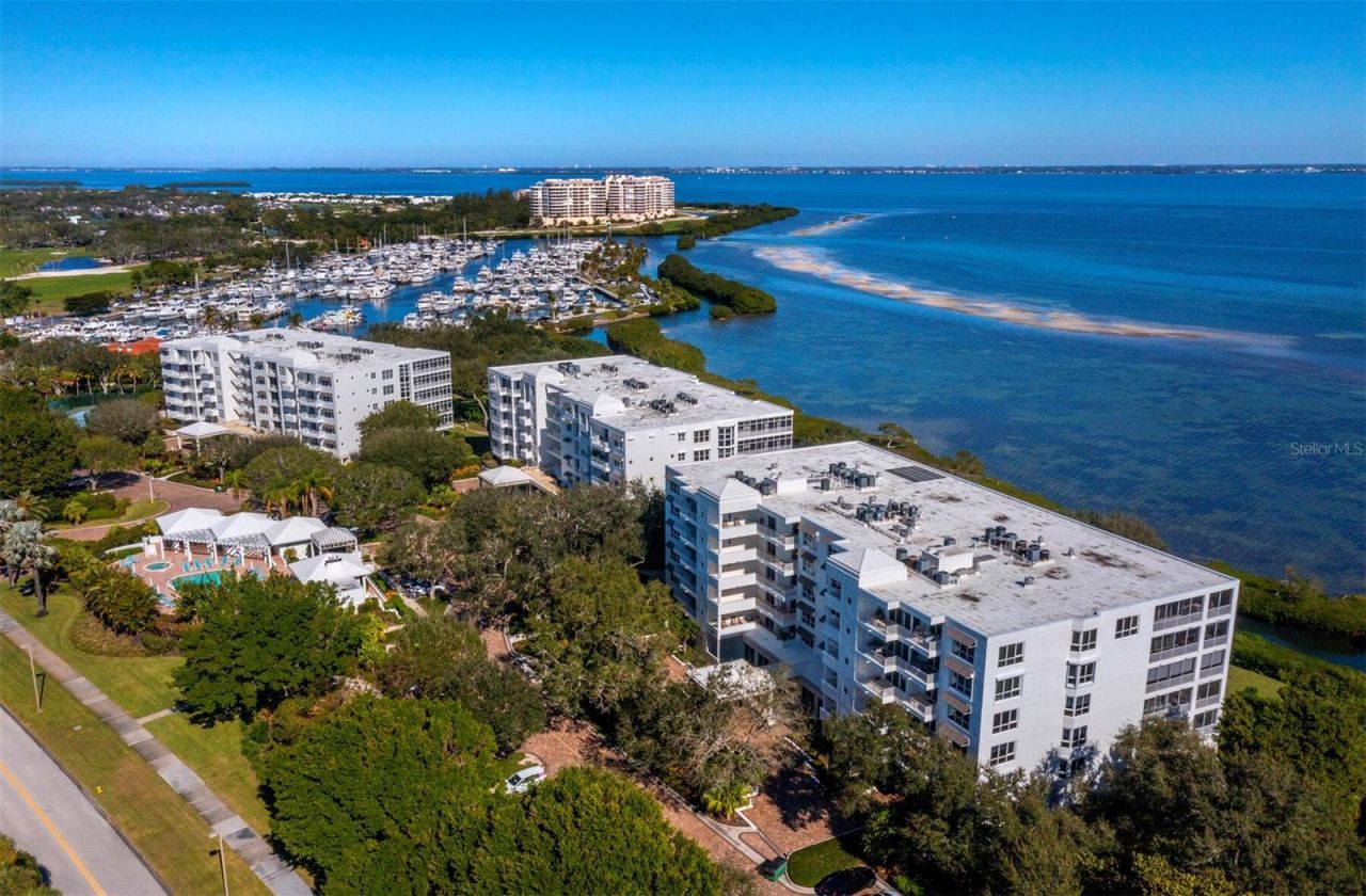 2410 Harbourside Drive, Unit 131, Longboat Key, FL 34228 Photo