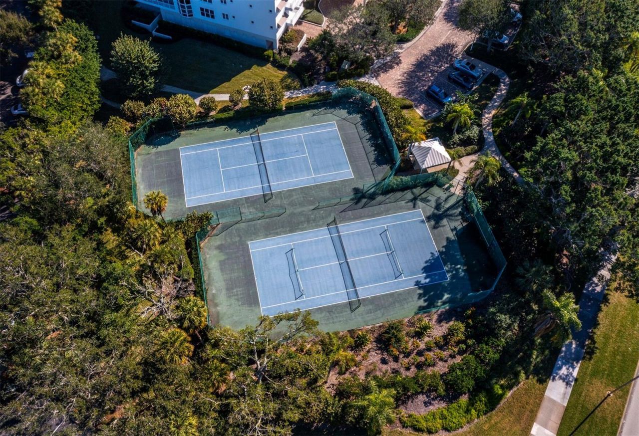 2410 Harbourside Drive, Unit 131, Longboat Key, FL 34228 Photo