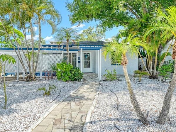 1903 OAK STREET, SARASOTA, FL 34236