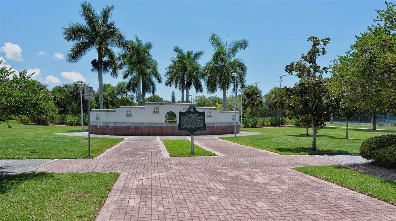 1903 Oak Street, Sarasota, FL 34236 Photo