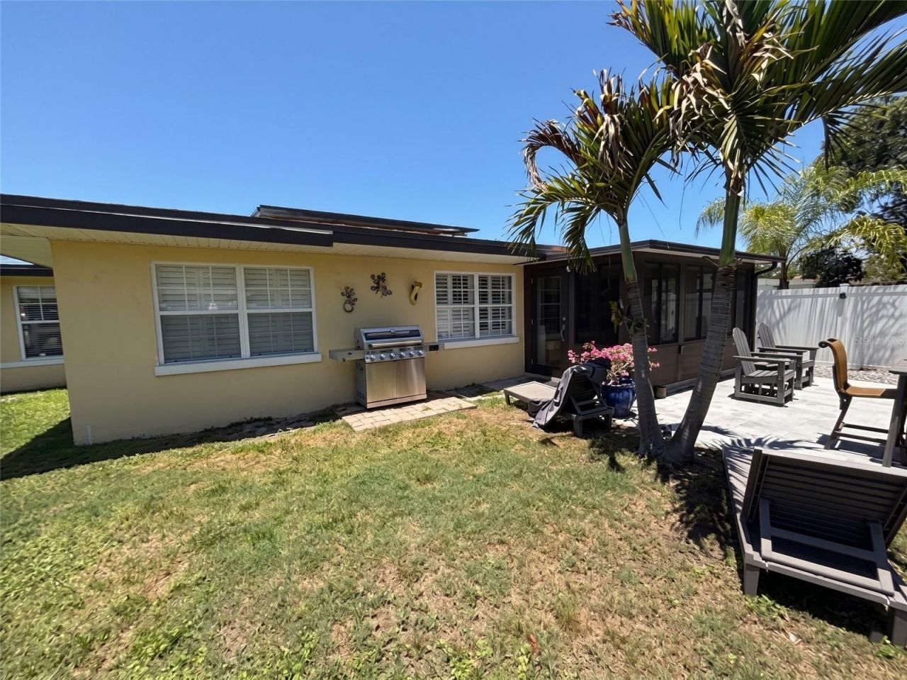 2475 Trade Winds Drive, Dunedin, FL 34698 Photo