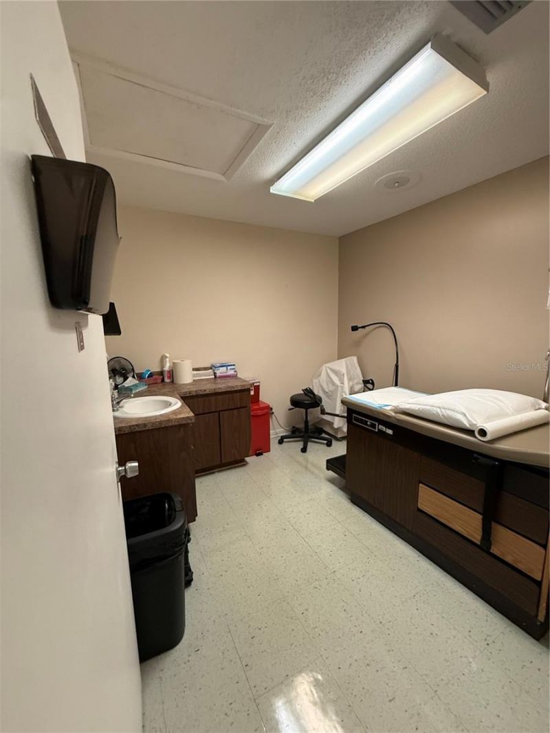 28960 Us Highway 19 N, Unit 110, Clearwater, FL 33761 Photo