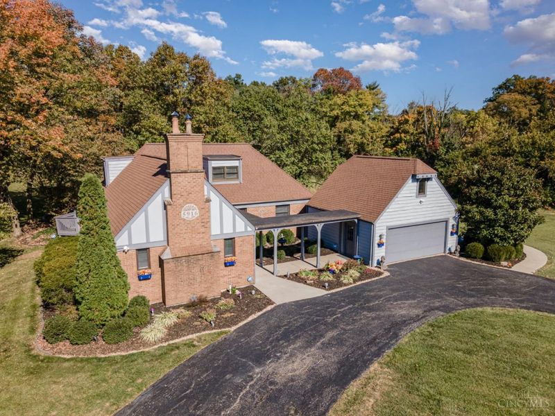 5916 Cleves Warsaw Pike, Green Township, OH 45233 Photo 2