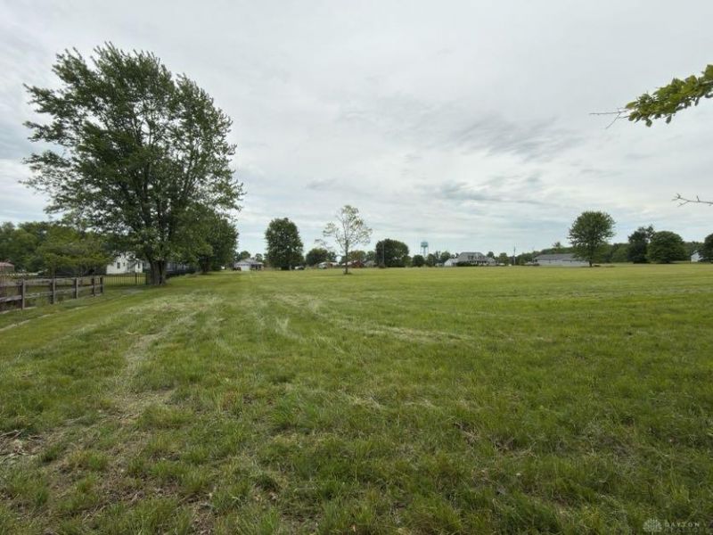 1 Texas Drive, Sardinia, OH 45171 Photo 3