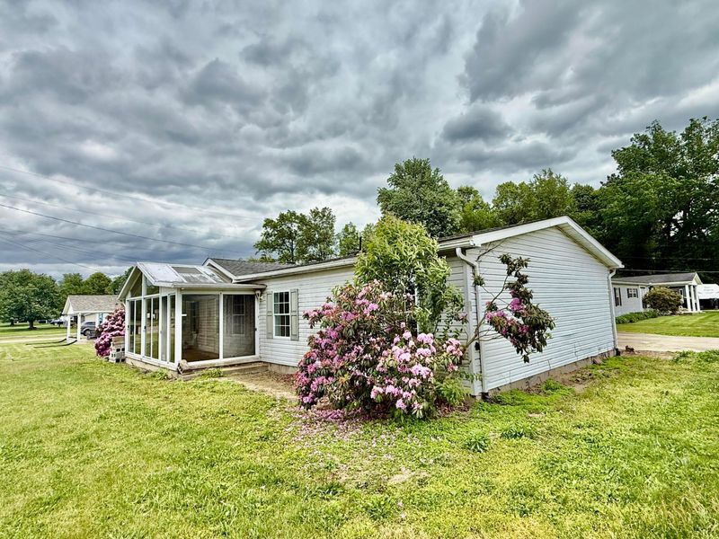 17 Stevy Lane, Frazeysburg, OH 43822 Photo 7