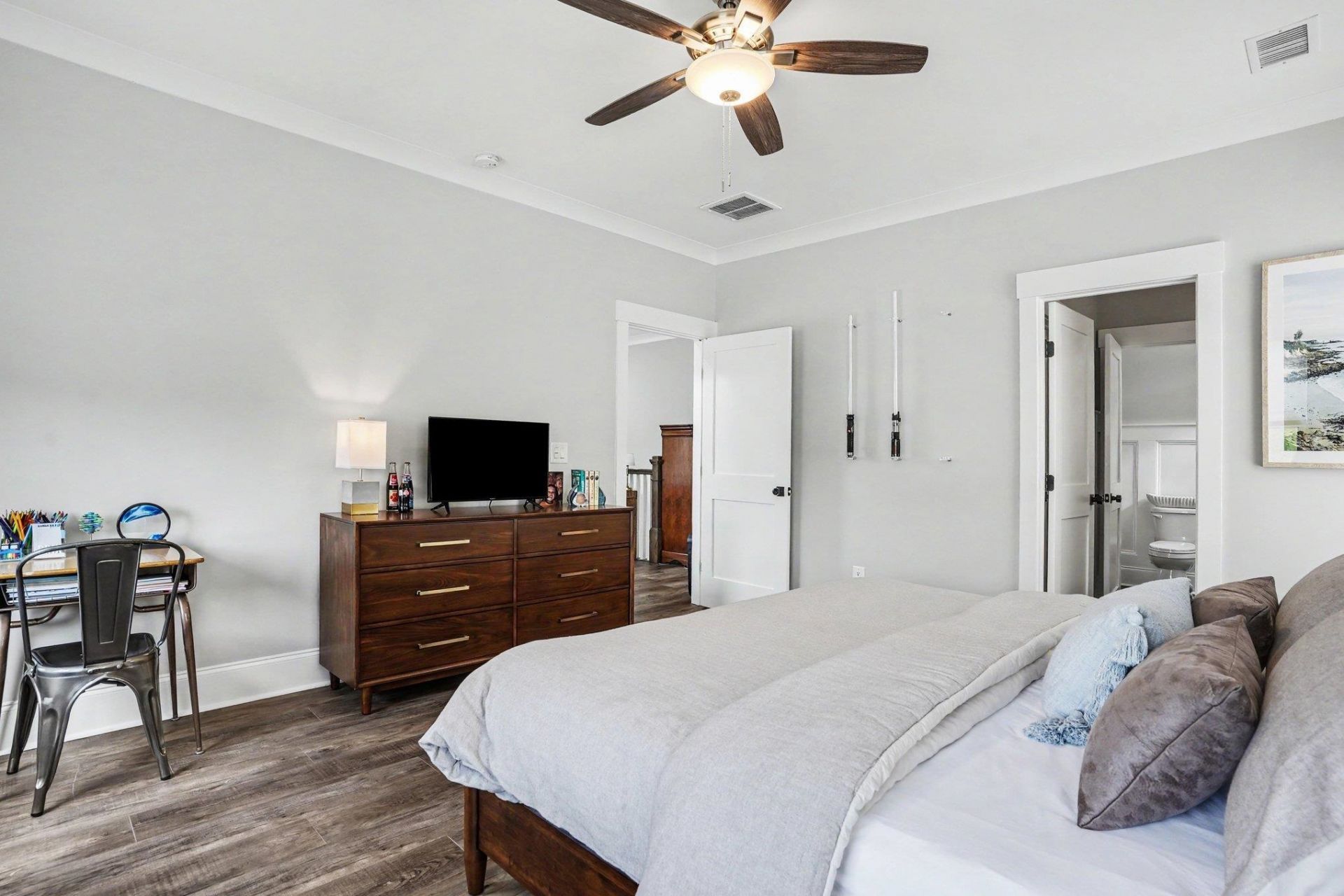 740 Crystal Water Way  Photo 23