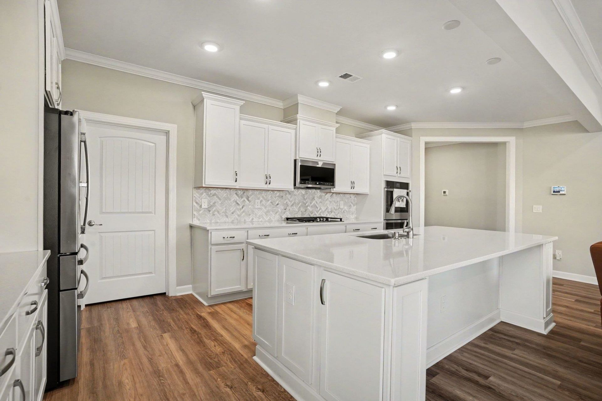 336 Broughton Dr. Photo 15