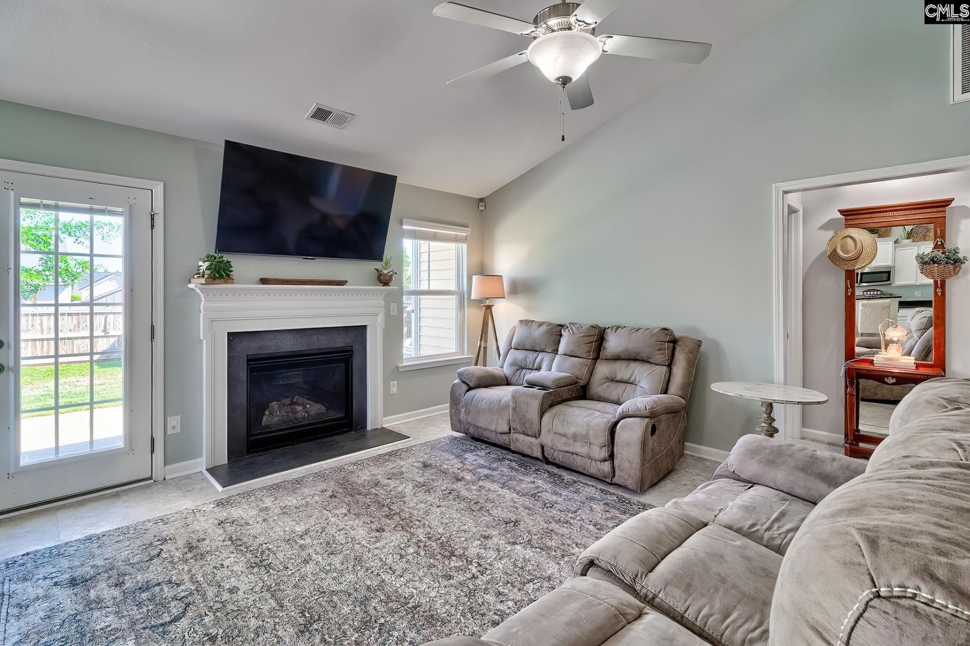 132 Castlefield Drive Photo 16
