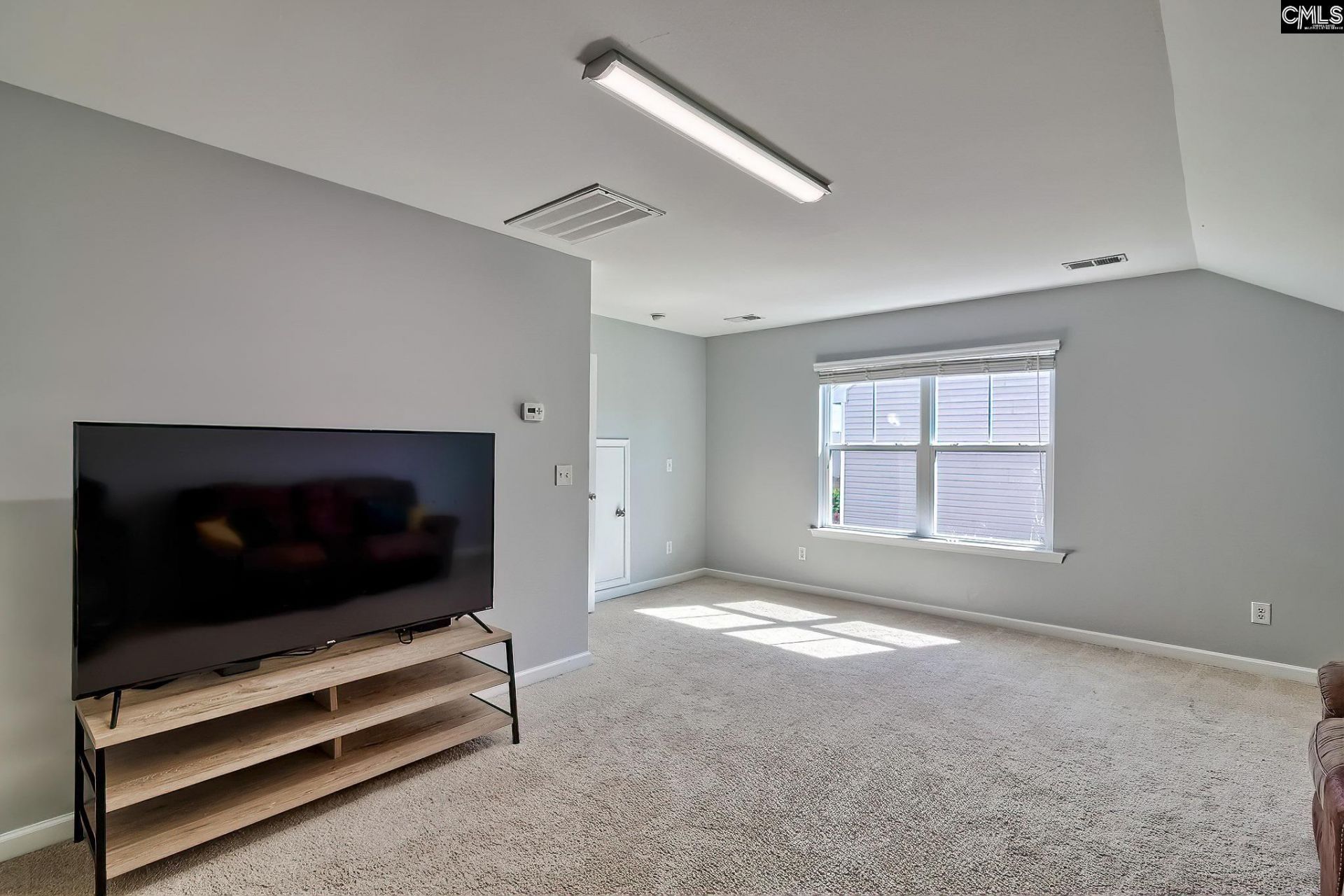 132 Castlefield Drive Photo 29