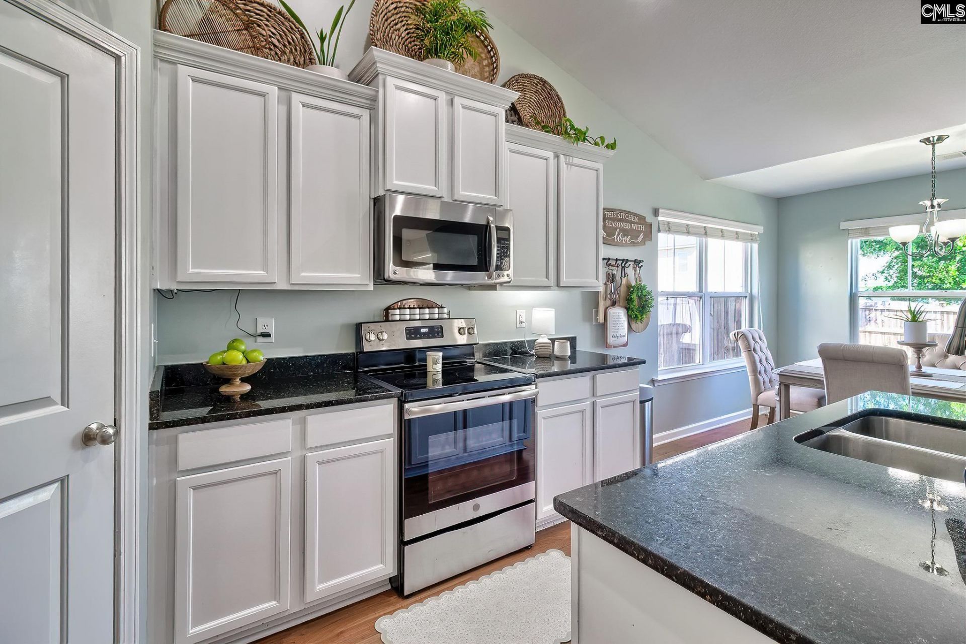 132 Castlefield Drive Photo 9