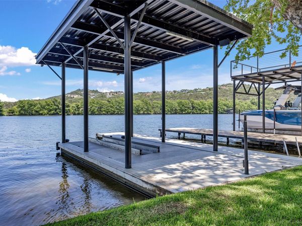 1758 Channel RD, Austin, TX 78746
