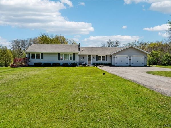 10487 Alexander Road, Alexander, NY 14005